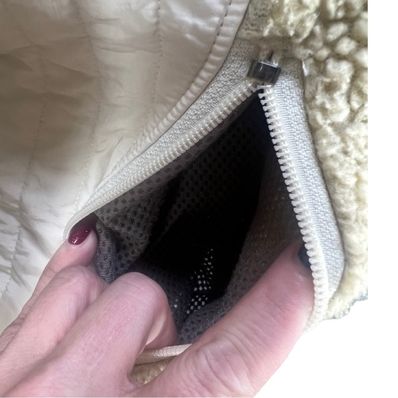 Patagonia 23071F8 Beige Retro-X Synchilla Fleece Sherpa Deep Pile Jacket Size M - Picture 7 of 12